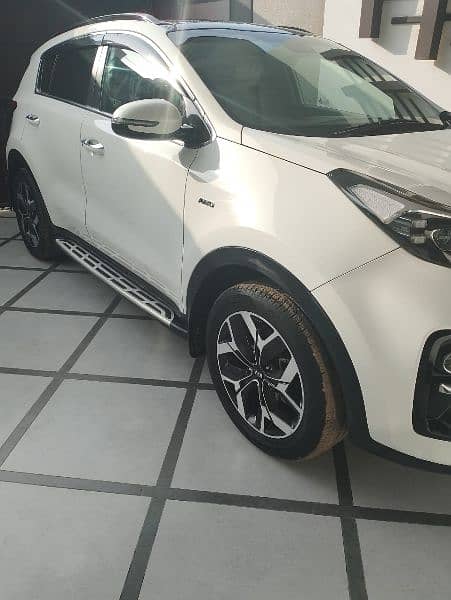 KIA Sportage 2021 Awd full option B2B orignal first owner 5