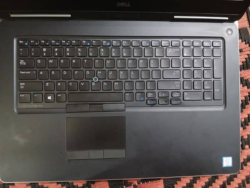 Dell Precision 7710 i7 7th Gen 32GB Laptop for sale 1