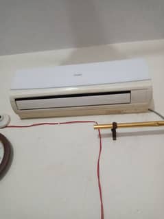 hair split Ac 1 ton