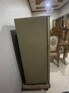 Small size dawlance fridge