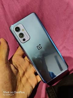 OnePlus 9 5G pink metallic colour