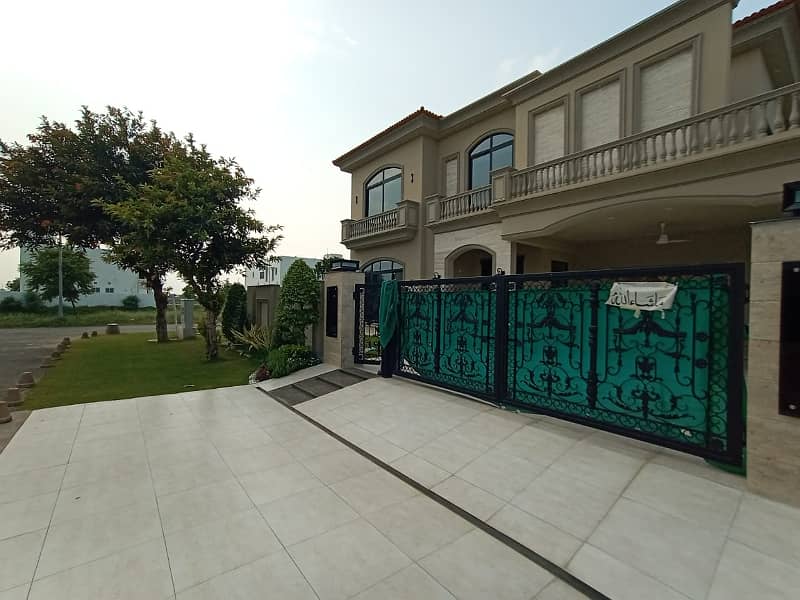 Dha Phase 6 block N 23 marla corner brand new Luxurious 7bed bungalow for rent 7.25 Lakh 47