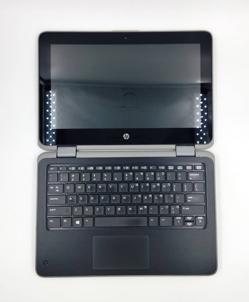 HP PROBOOK 11 G4  CORE i5 8th GEN 8GB DDR4 / 128 SSD 1