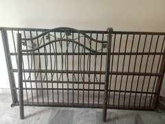 Iron bed for Sale