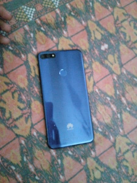 Huawei Y7 prime 3/32 GB geniun 4