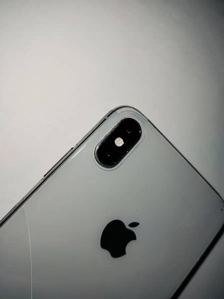 iphone xs max 1