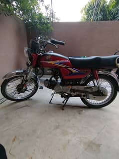 Honda CD70 (model 2010)