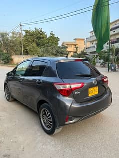 Toyota Vitz 2017