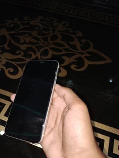 iPhone 11 64gb  100%batery health (FU) 4 months sim time 0 time charge