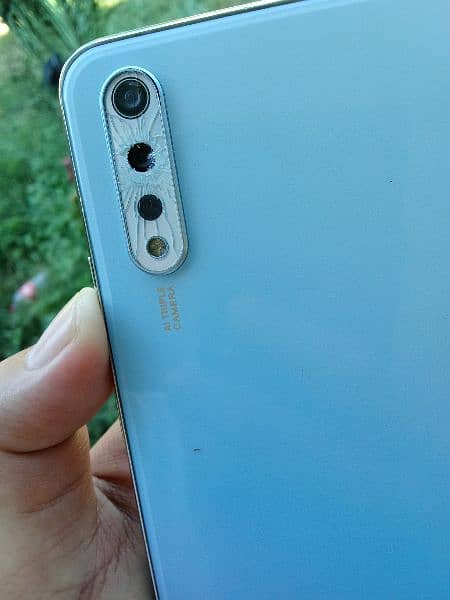 Vivo S1 without box and charger camera glass crack hai in havelian 0