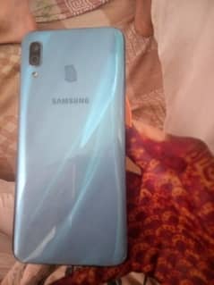 Samsung galaxy A30