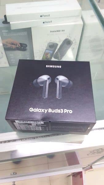 Samsung Galaxy Buds 3 Pro 0