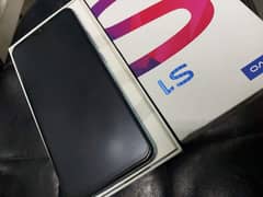 vivo s1 what's app 03230915322