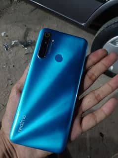 realme 5i 4/64gb