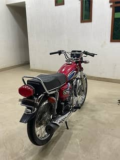 honda 125 2022 red colour