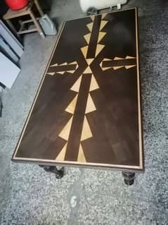 centar table