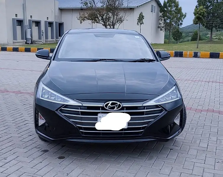 Hyundai Elantra GL 1.6 2024