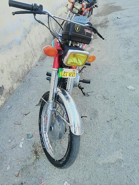 honda 125 pindi no 1