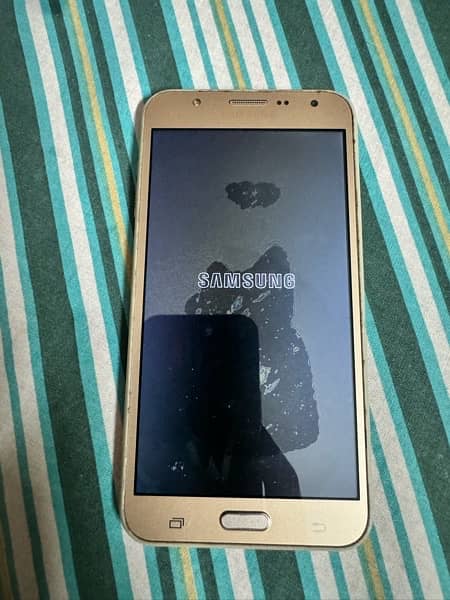 Samsung J7 core 1