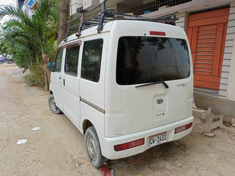 Daihatsu Hijet 2012 Automatic 1