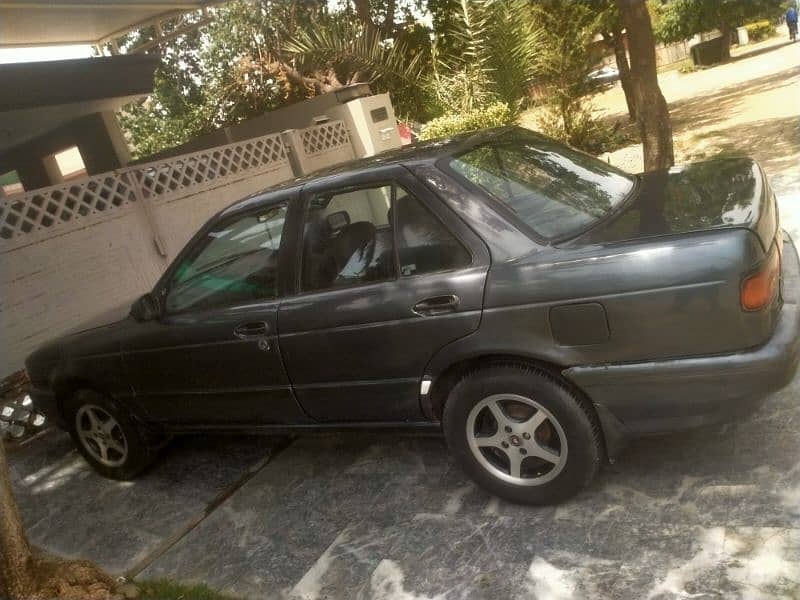 Nissan Sunny 1993 2