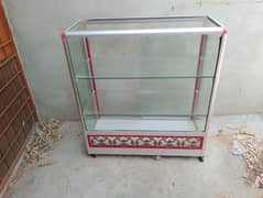 ALUMINUM AND GLASS SHELVES CONDITION NEW