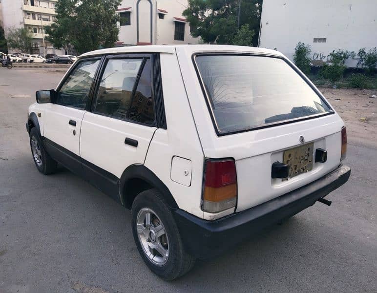 Daihatsu Charade CX Model 1986 Register 1991 in Good Condition 3