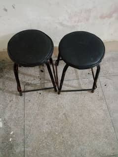 seting stools new condition