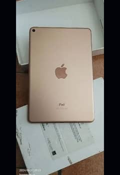 IPAD MINI 5 10/10 CONDITION GOLDEN COLOUR