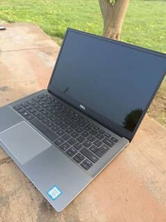 Dell latitude 3301 i5 8th generation