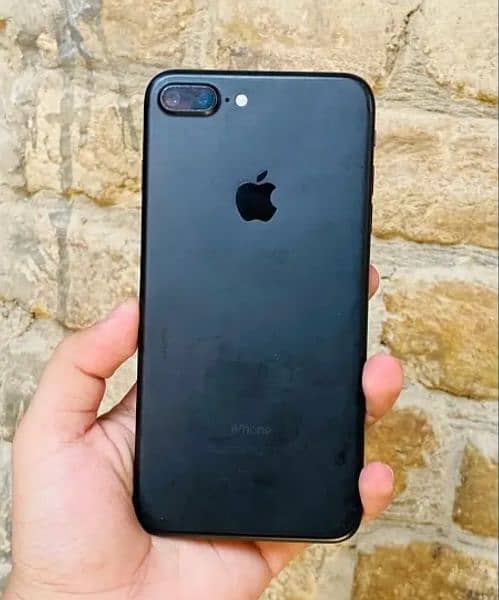 Iphone 7plus factory unlock 4month sim working 0