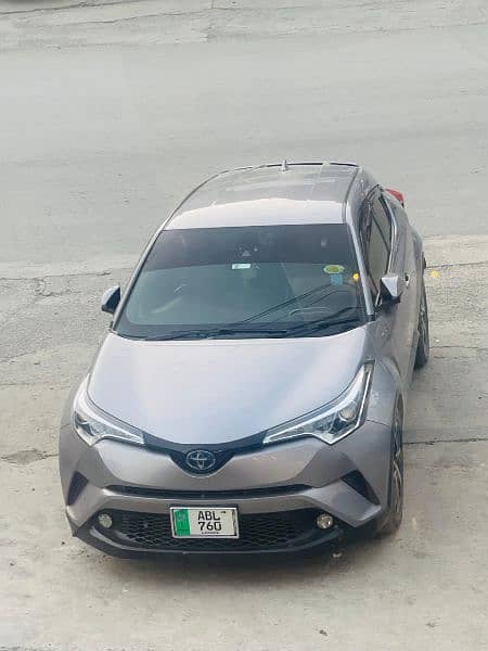 Toyota C-HR 2017 11