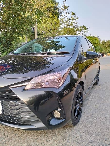 Toyota Vitz 2018 15