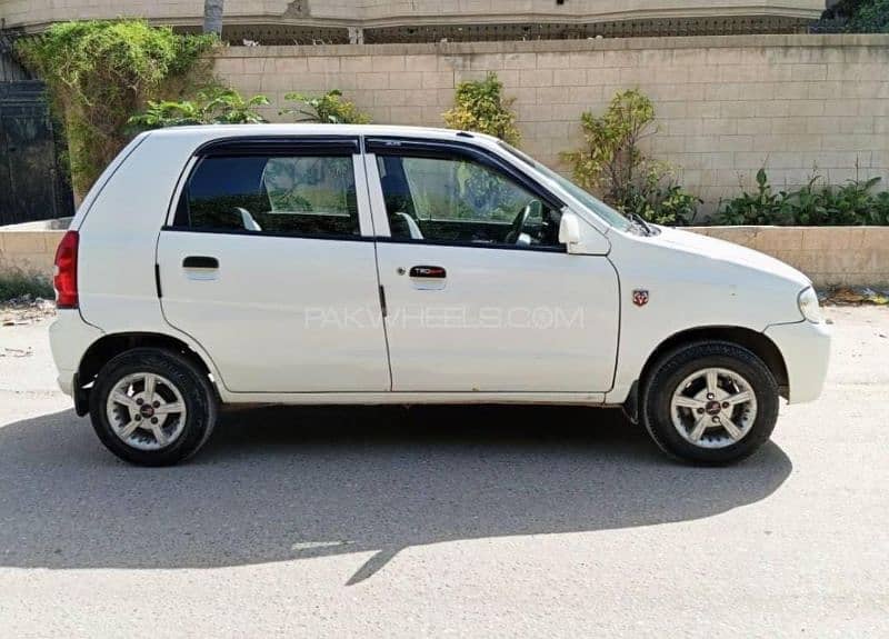 Suzuki Alto 2012 5