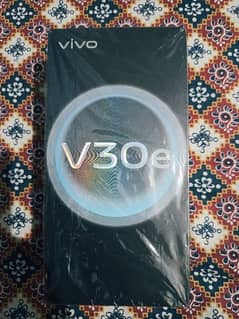 Vivo v30e 5g (Only 1 week used)