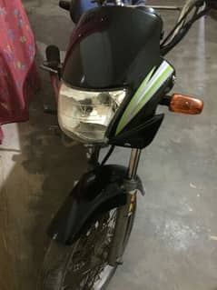 Deluex Honda 125 Condition 10 by 8 contact only whatsapp 03153858726