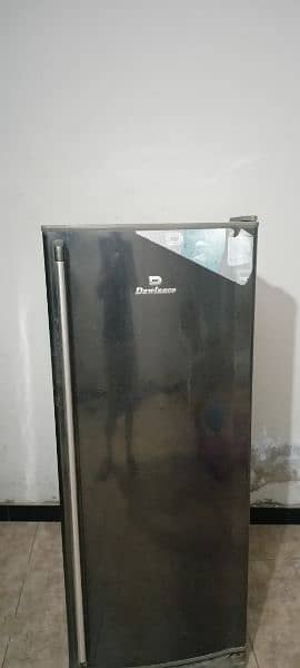 Dawlance Upright Freezer 1