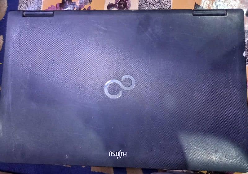 Fujitsu Lifebook E752, core i5 3rd gen, 8GB ram, 256 hard 1