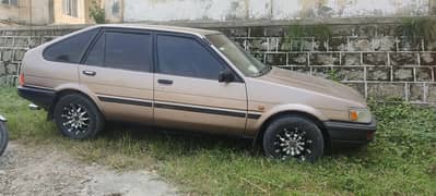 Toyota Corolla 1986 London model hatchback shape