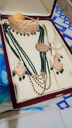 Bridal jewelry set