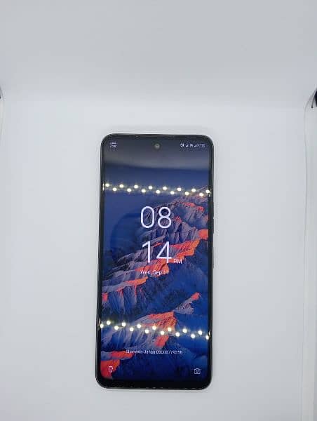 Techno Camon 18T 4gb 128gb- 48 MP front and back camera - 5