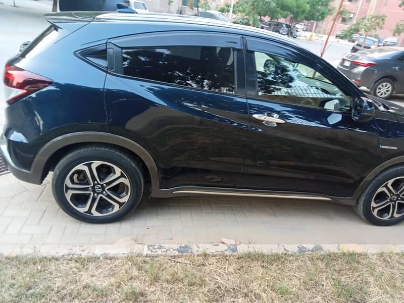 Honda Vezel 2018 Z 4