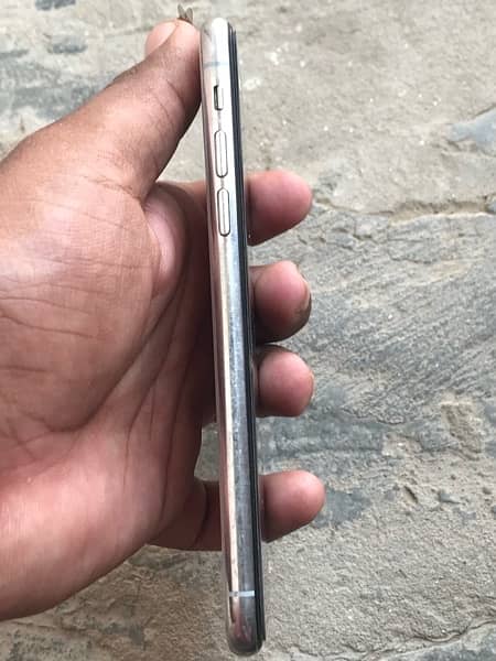 I phone X 256 GB ( Official Pta Approved ) 4