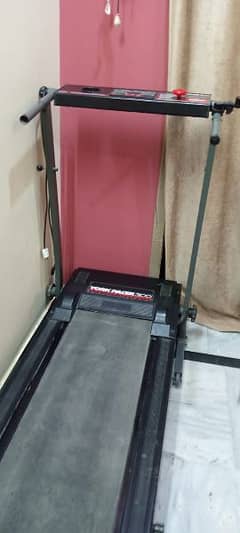 Electric treadmill York pacer