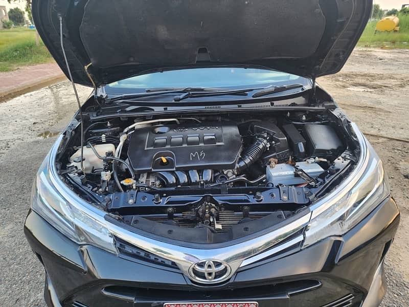 Toyota Altis Grande 2017 9