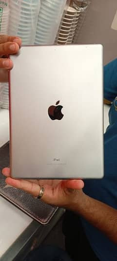 ipad 5th generation 0