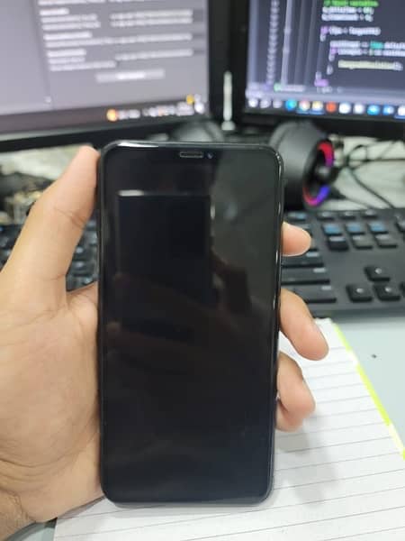 Iphone xsmax 64GB (Pta Approved) 3