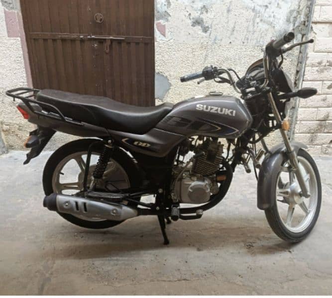 Suzuki GD110s antique piece / Contact: 0333-5002737 9