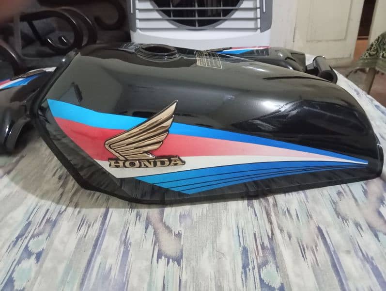 fuel tank tape or kan bilkul new 4