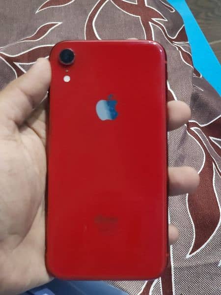 I Phone Xr 64 gb pta approved with box 5